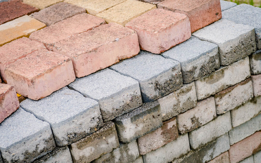 Aménagez vos espaces avec des pavés extérieurs à Corcieux !